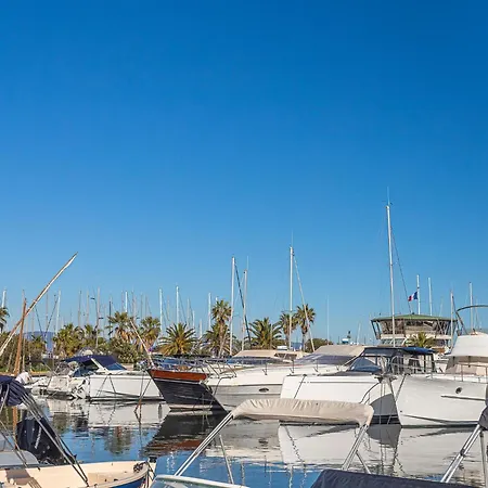 Port De La Gavine-31 By Interhome 耶尔