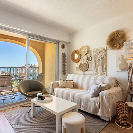 Port De La Gavine-31 By Interhome Hyeres